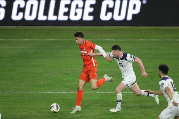 篮球比赛中 篮球比赛中