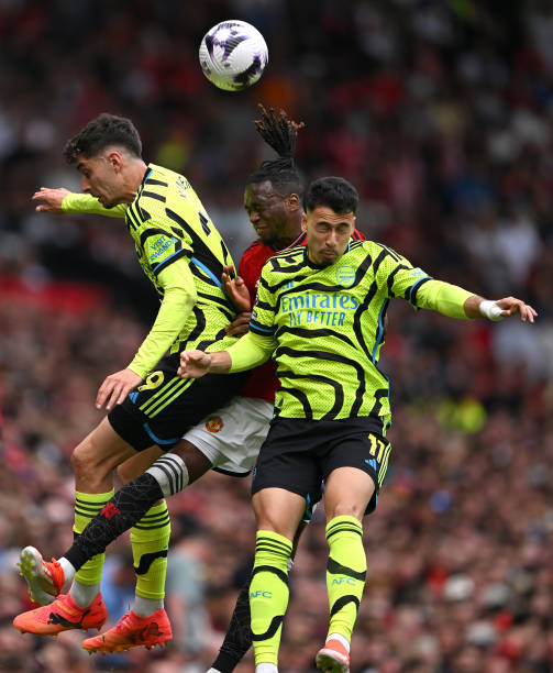 比赛是由很 比赛是由很