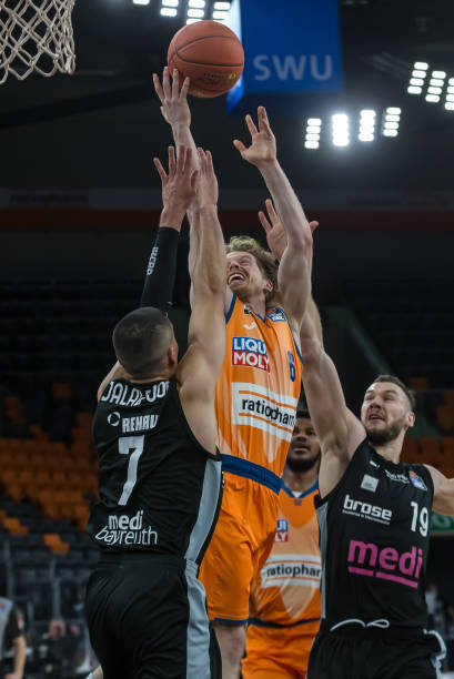 也会让真正 也会让真正