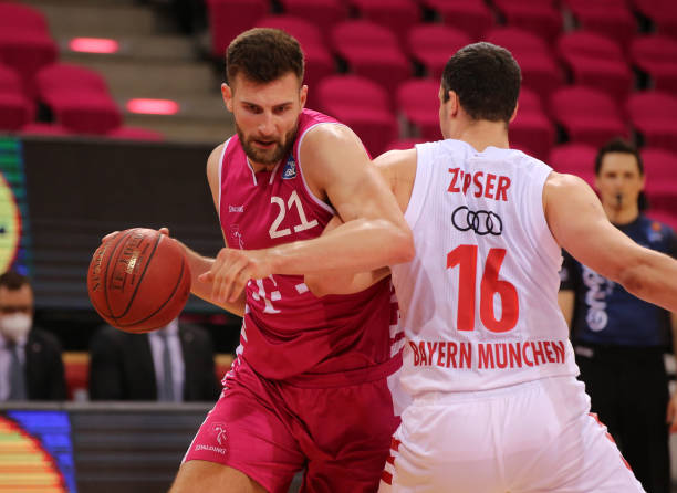 然拥有巨大 然拥有巨大